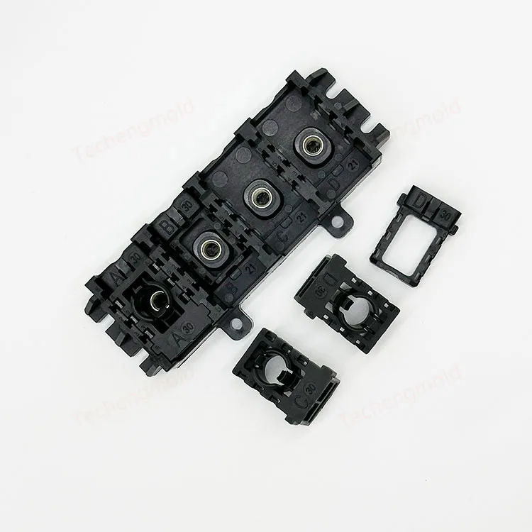 特诚科技PA66精密注塑件实拍 1